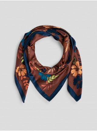 Scarves | LNKM Store