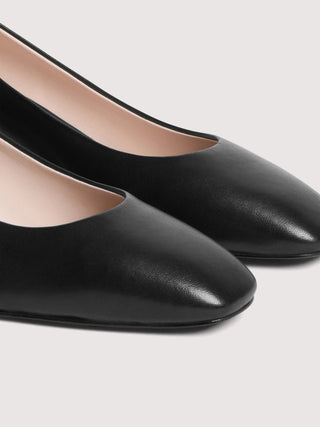 Coccinelle C-Everyday Smooth Pumps