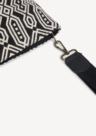 Simoneta Clutch - LNKM StoreSea You SoonBeach Bag